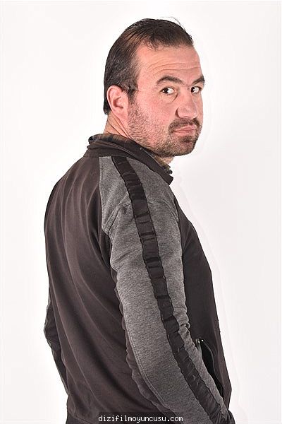 Erkek Oyuncular Adayımız Adem