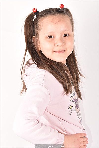 Çocuk Oyuncular Adayımız Belinay