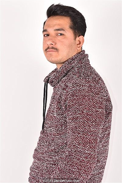 Erkek Oyuncular Adayımız Gökhan