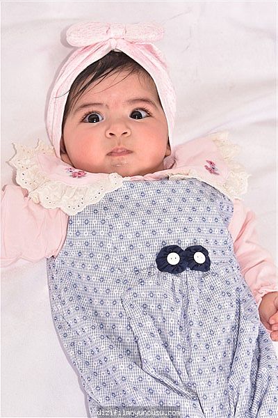 Çocuk Oyuncular Adayımız Azra