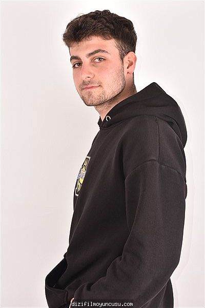 Erkek Oyuncular Adayımız Batuhan