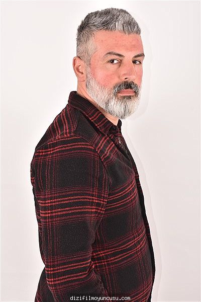 Erkek Oyuncular Adayımız Kaya