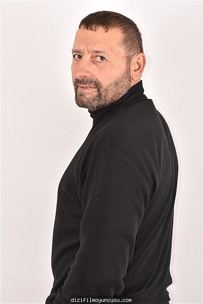 Erkek Oyuncular Adayımız Mehmet
