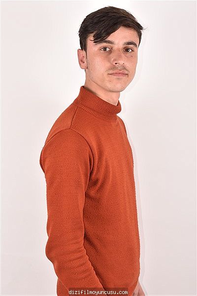 Erkek Oyuncular Adayımız Metin