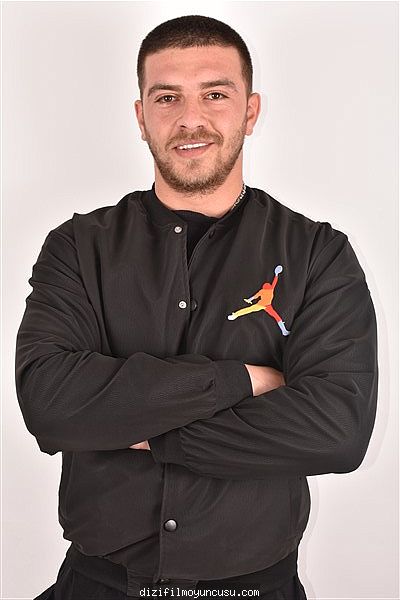 Erkek Oyuncular Adayımız Uğur