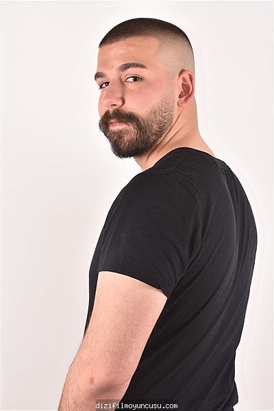 Erkek Oyuncular Adayımız Mert
