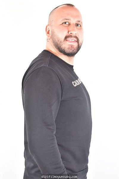 Erkek Oyuncular Adayımız Ömer