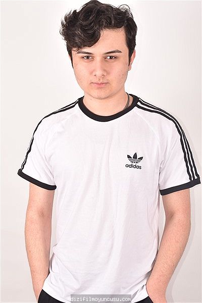 Erkek Oyuncular Adayımız Onur