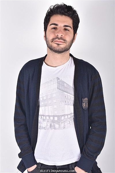 Erkek Oyuncular Adayımız Alper