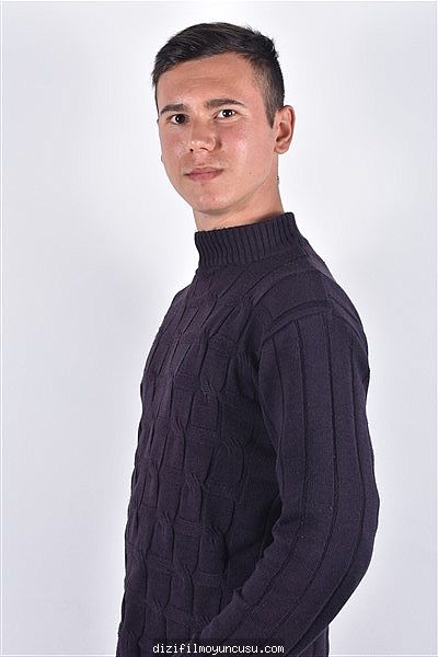 Erkek Oyuncular Adayımız Burak