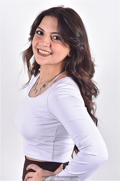 Kadın Oyuncular Adayımız Eda