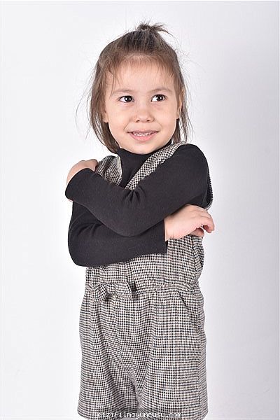 Çocuk Oyuncular Adayımız Hatice