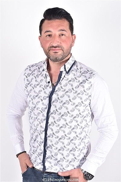 Erkek Oyuncular Adayımız Mehmet