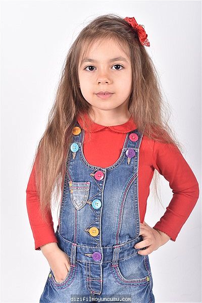 Çocuk Oyuncular Adayımız Melek