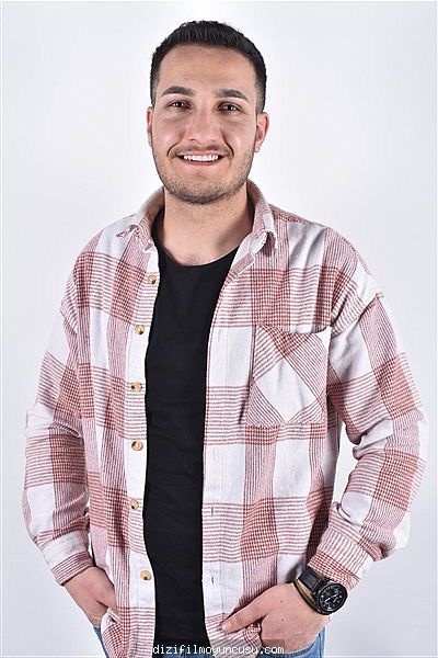 Erkek Oyuncular Adayımız Mücahit