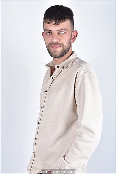 Erkek Oyuncular Adayımız Onur