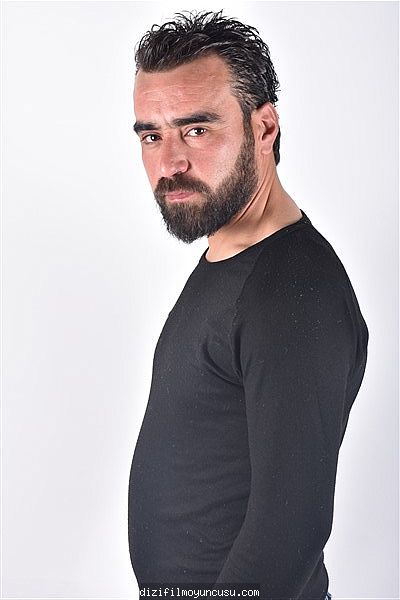 Erkek Oyuncular Adayımız Soner