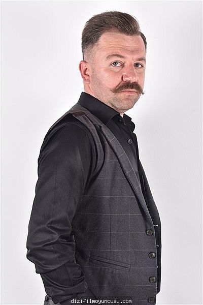 Erkek Oyuncular Adayımız Turgut