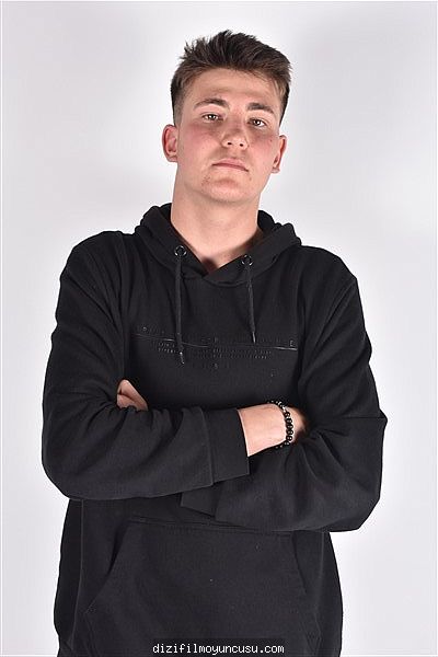 Erkek Oyuncular Adayımız Ali