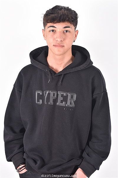 Erkek Oyuncular Adayımız Khan