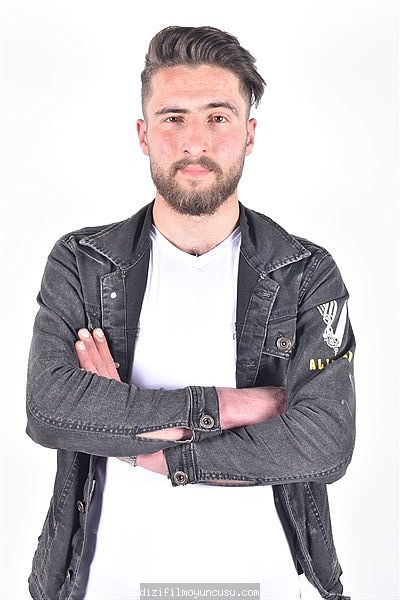 Erkek Oyuncular Adayımız Mustafa