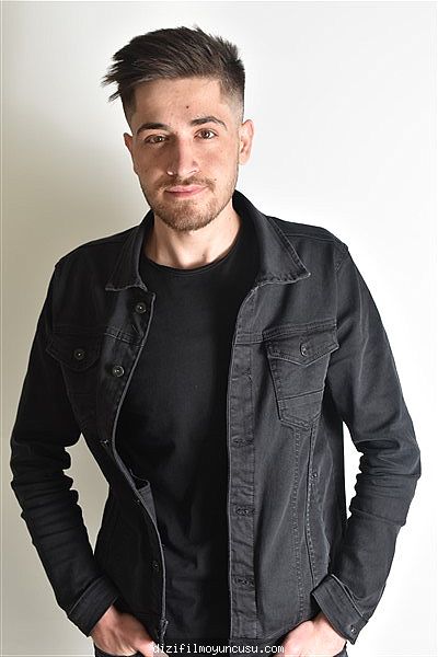 Erkek Oyuncular Adayımız İlyas
