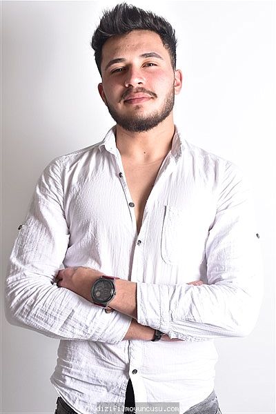 Erkek Oyuncular Adayımız İsmail