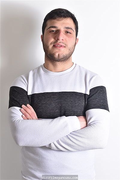 Erkek Oyuncular Adayımız Mirmovlan