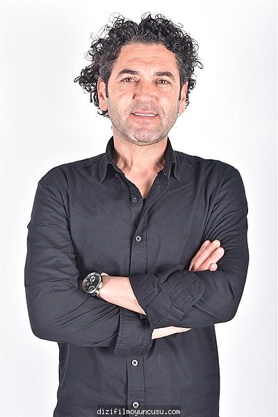 Erkek Oyuncular Adayımız Ayhan