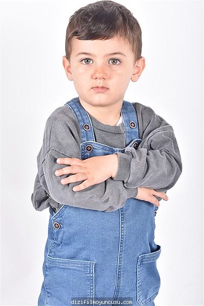 Çocuk Oyuncular Adayımız Doğu