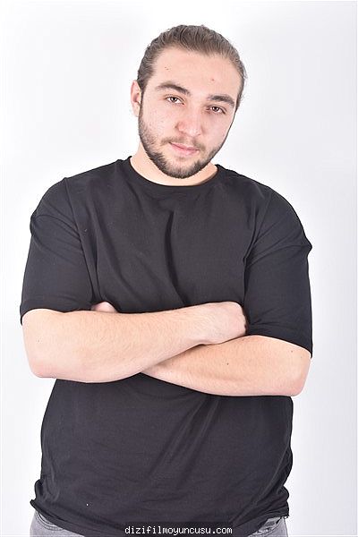 Erkek Oyuncular Adayımız Ali
