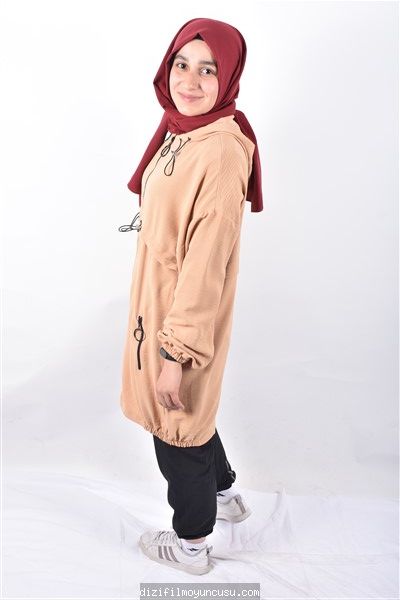 Karaman Cast Ajans Emine 83281