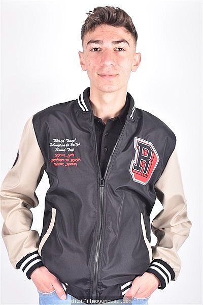 Erkek Oyuncular Adayımız Burak
