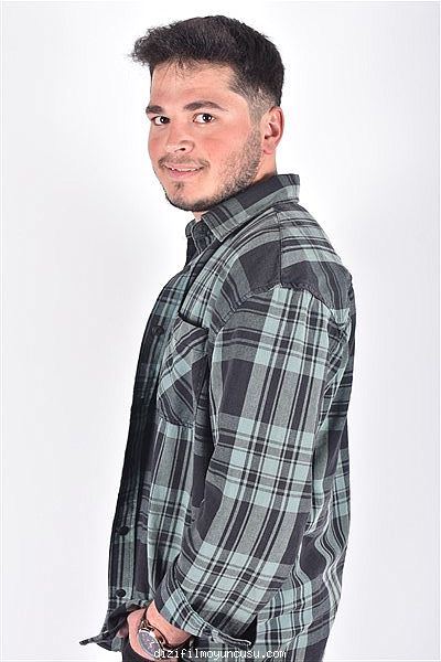 Erkek Oyuncular Adayımız Hasan