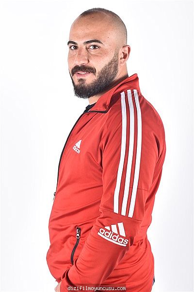 Erkek Oyuncular Adayımız İsmail