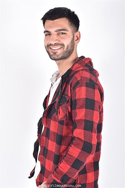 Erkek Oyuncular Adayımız Mecid