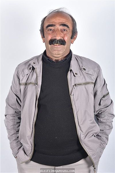 Erkek Oyuncular Adayımız Mehmet