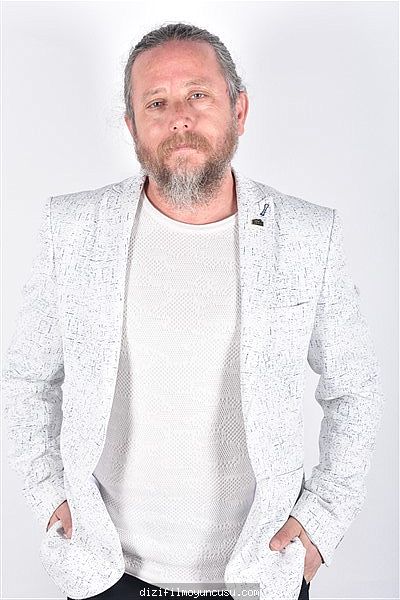 Erkek Oyuncular Adayımız İsmail