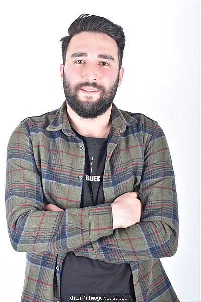 Erkek Oyuncular Adayımız Özgencan