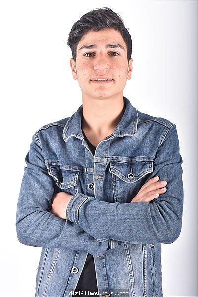 Erkek Oyuncular Adayımız Ahmet
