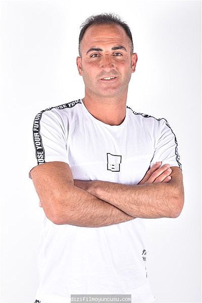Erkek Oyuncular Adayımız Bülent