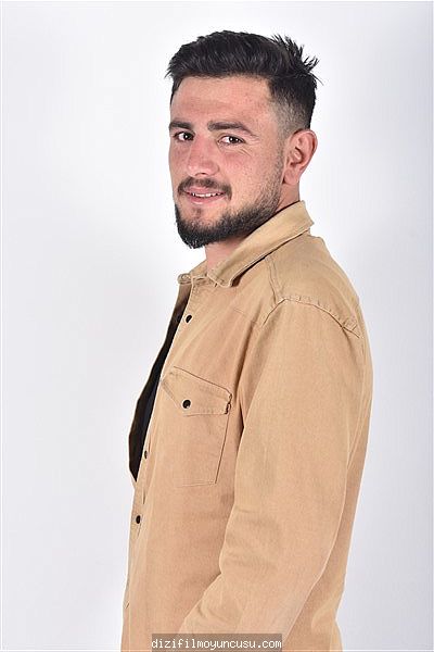 Erkek Oyuncular Adayımız Mehmet