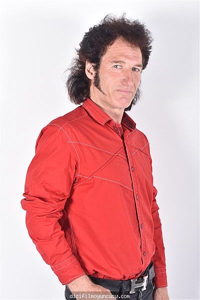 Erkek Oyuncular Adayımız Murat
