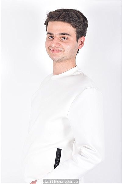 Erkek Oyuncular Adayımız Volkan