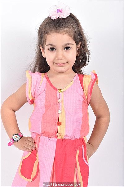 Çocuk Oyuncular Adayımız Zeynep