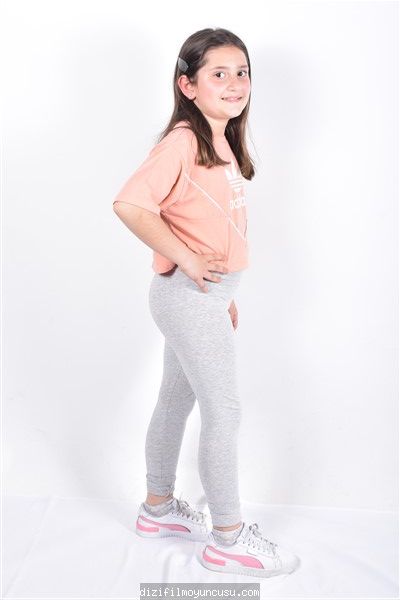 İzmir Cast Ajans Kumsal 85404