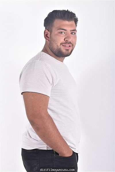 Erkek Oyuncular Adayımız Mert