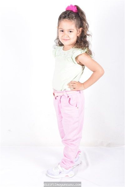 İzmir Cast Ajans Simay 85378