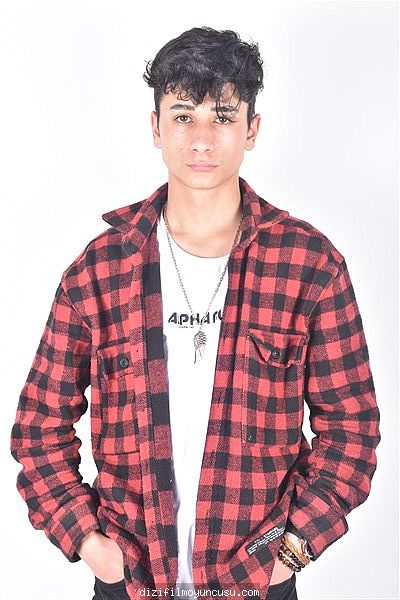 Erkek Oyuncular Adayımız Bekir