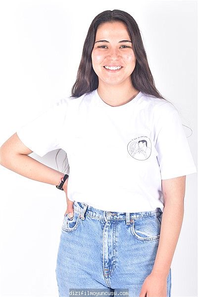 Kadın Oyuncular Adayımız Elif